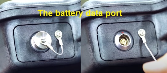 Battery data connector